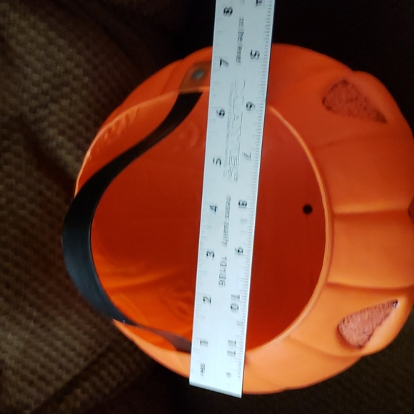 Vintage Plastic Pumpkin Jack O Lantern Halloween Bucket Candy A J Renzi Mass